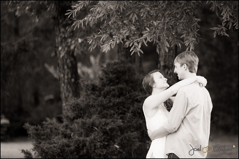 www.joelandamberphotography.com