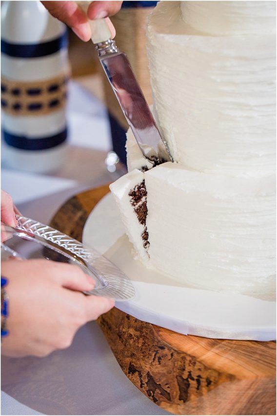 All the Buttercream Icing  Options  for Your Wedding  Cake  