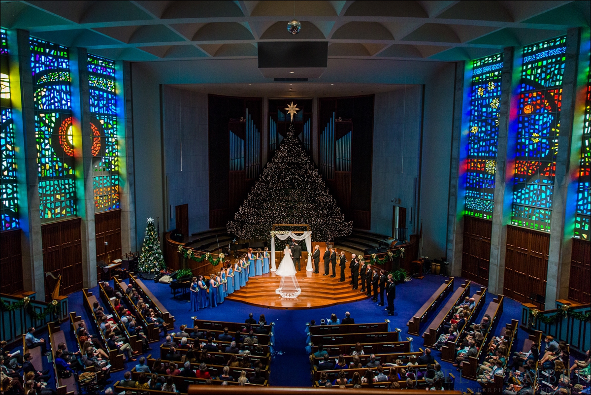Wedding ceremony at First Baptist Church Huntsville