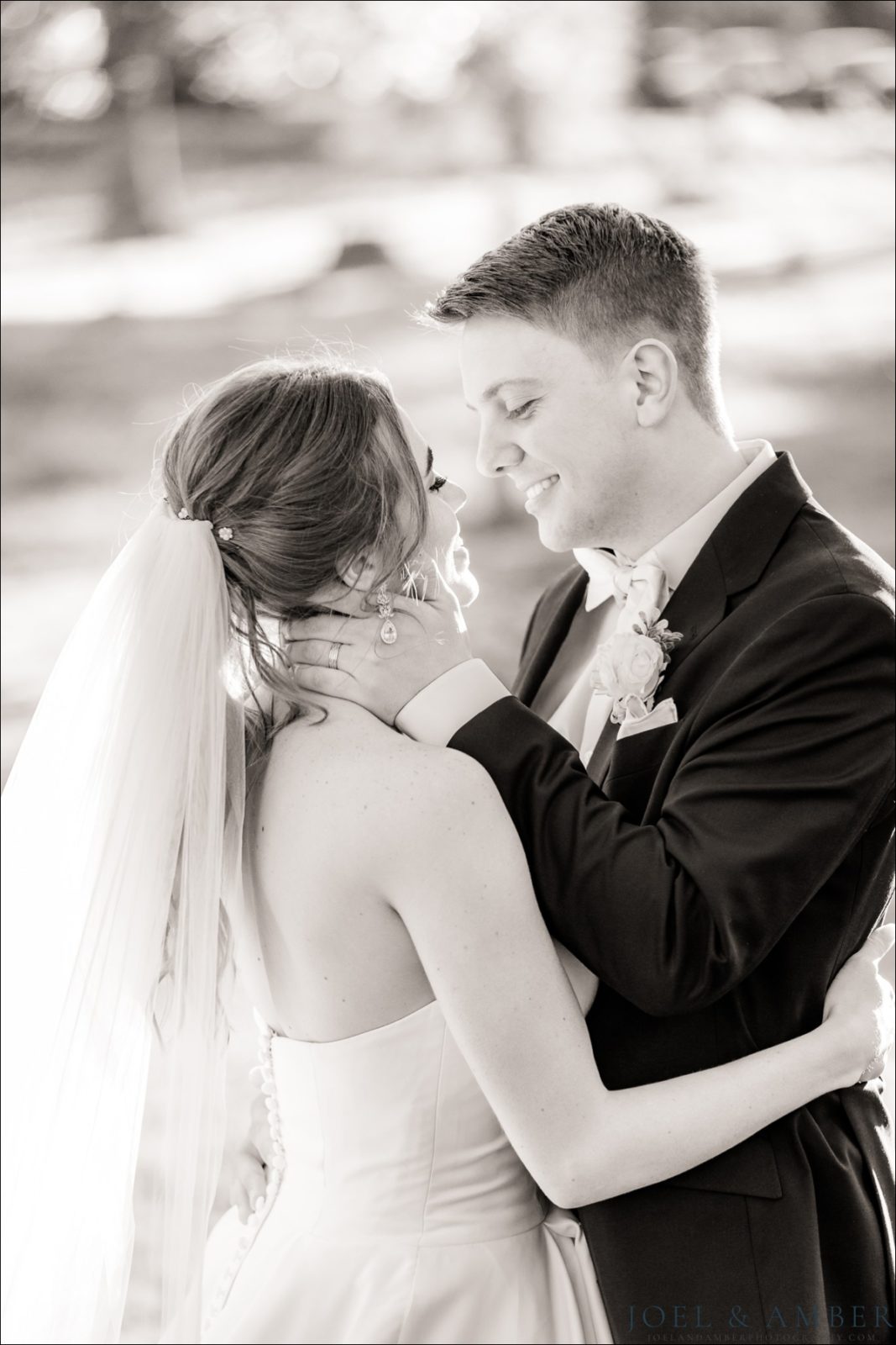 Kayla & Connor // Dove Creek Farm Wedding Joel and Amber Photography