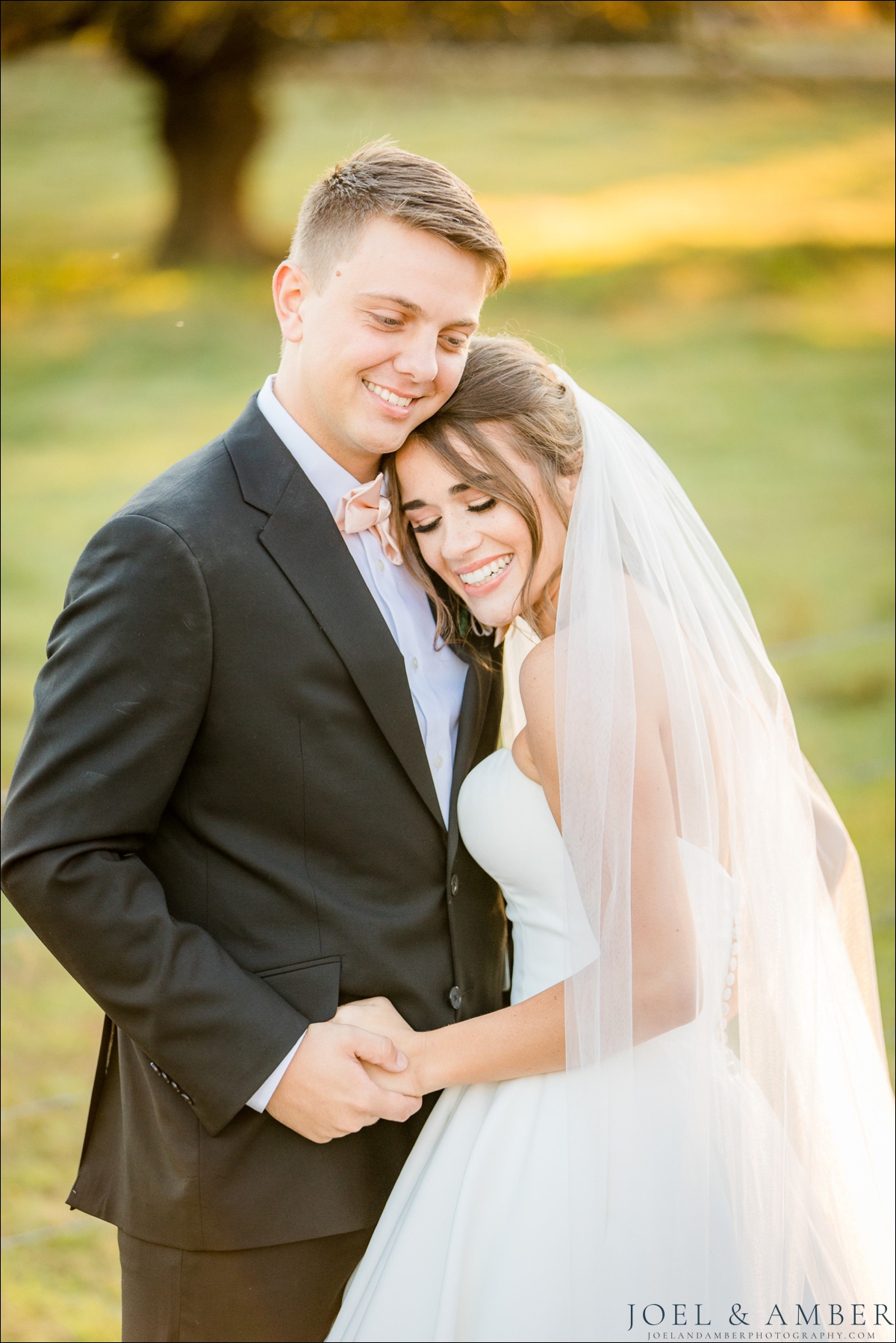 Kayla & Connor // Dove Creek Farm Wedding Joel and Amber Photography