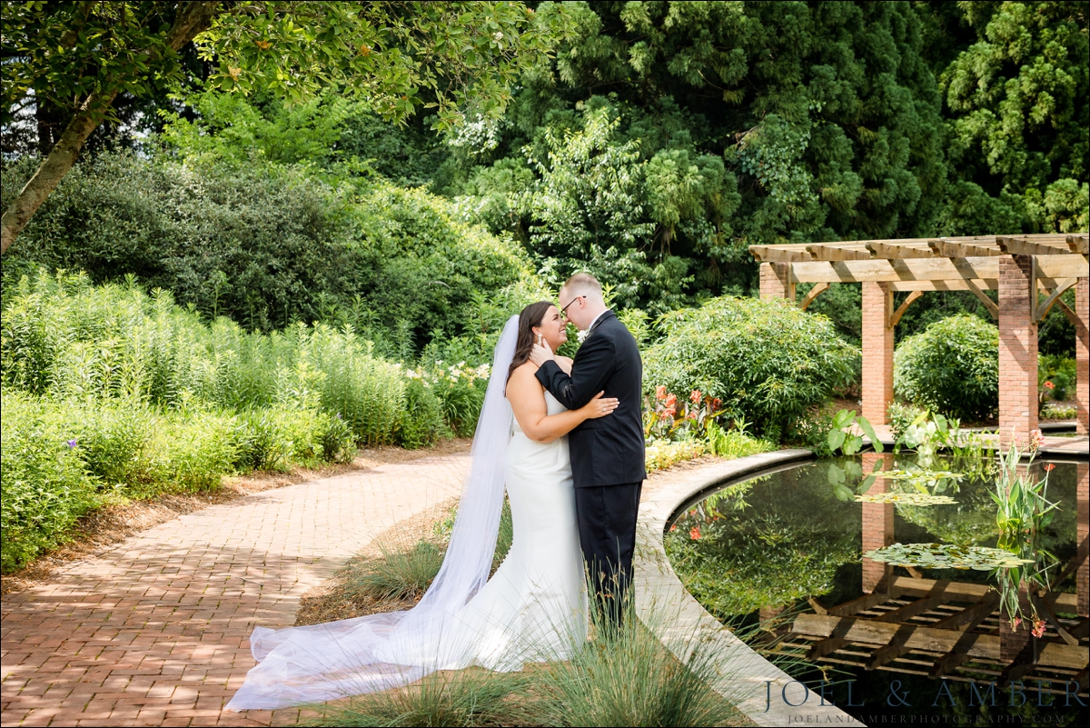 Wedding portrait at Huntsville Botanical Garden