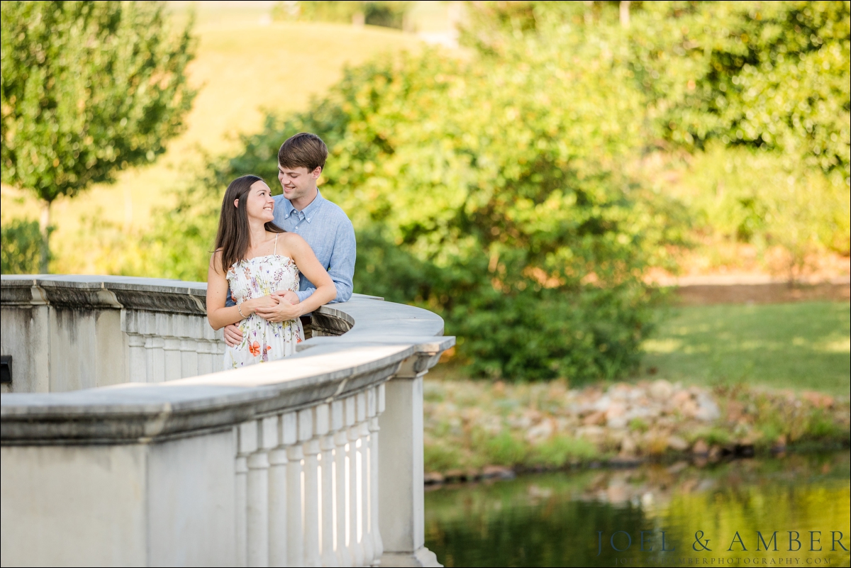 Meilleures photos de séance de fiançailles à Huntsville, Alabama