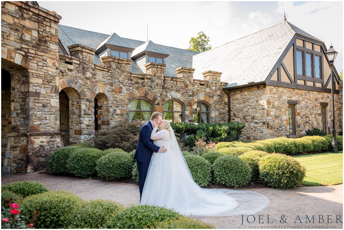 Summer Wedding at The Ledges Joel and Amber Photography