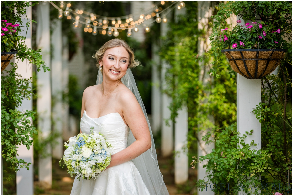 White and Blue Summer Wedding at Creekside at Collier's End