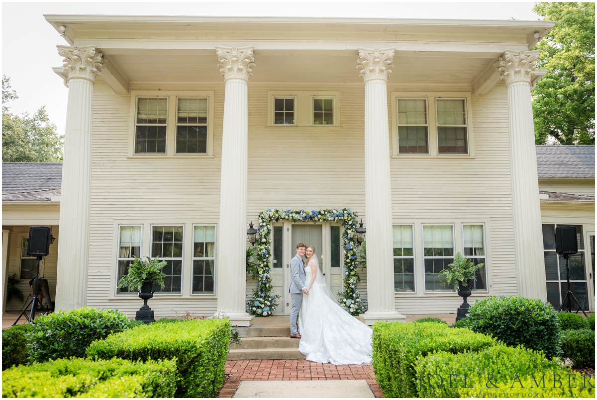 White and Blue Summer Wedding at Creekside at Collier's End