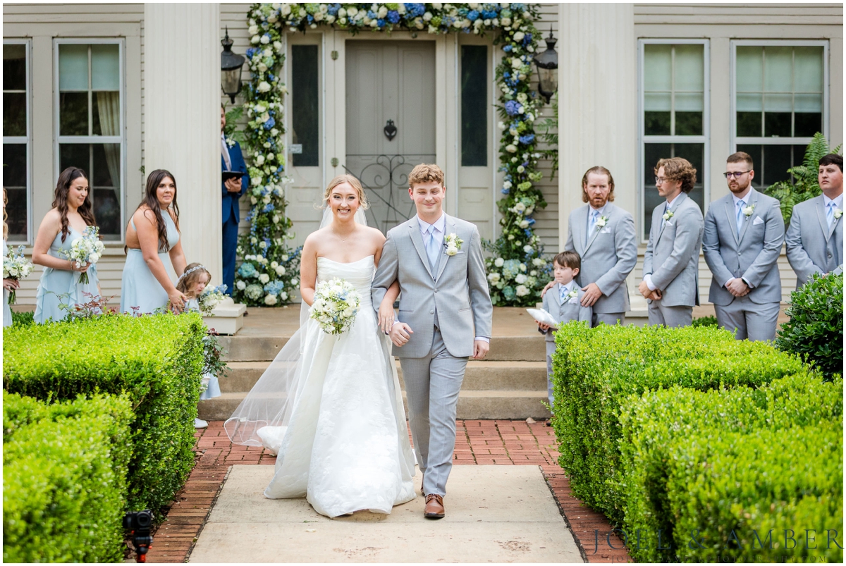 White and Blue Summer Wedding at Creekside at Collier's End