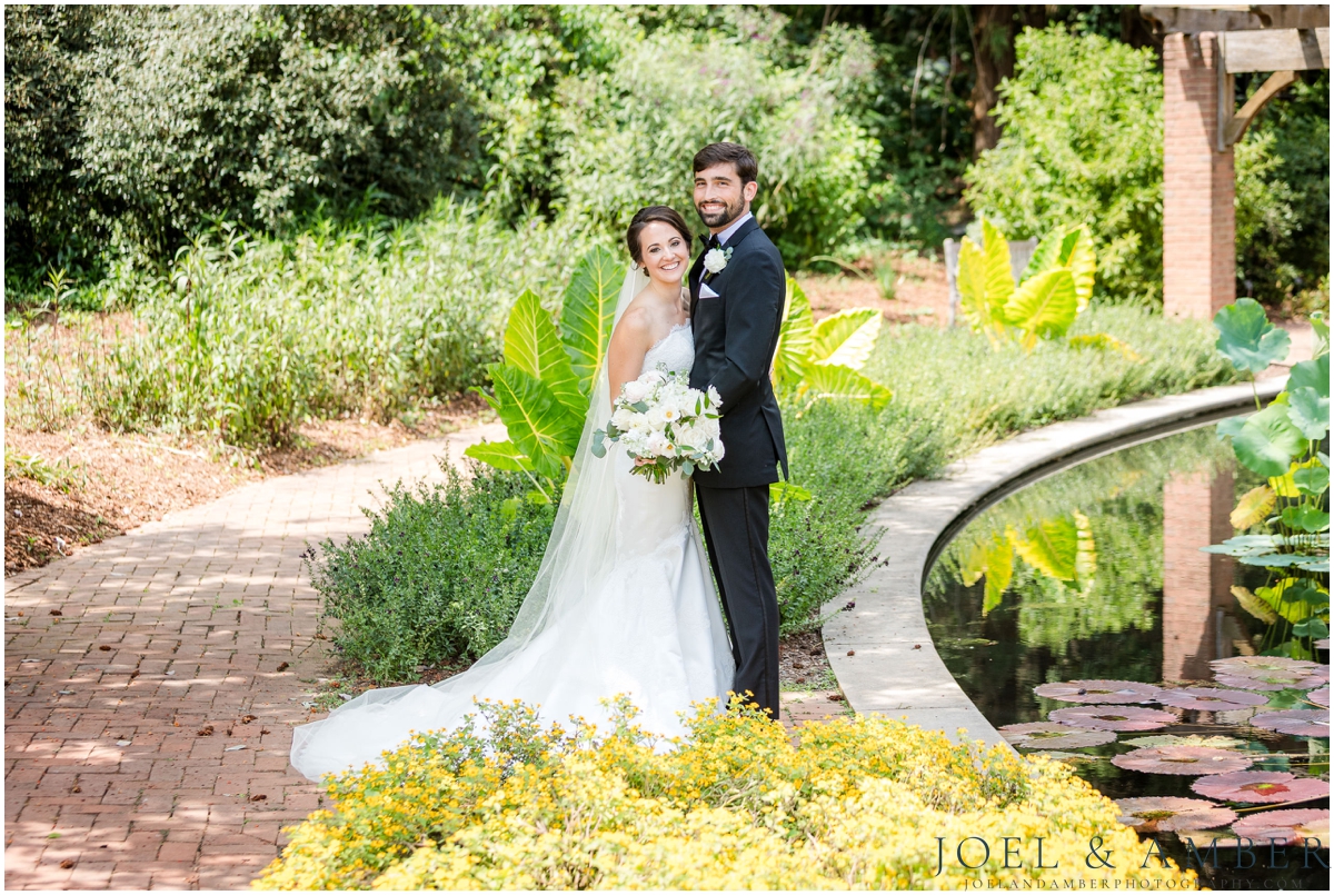 Summer Huntsville Botanical Garden Wedding