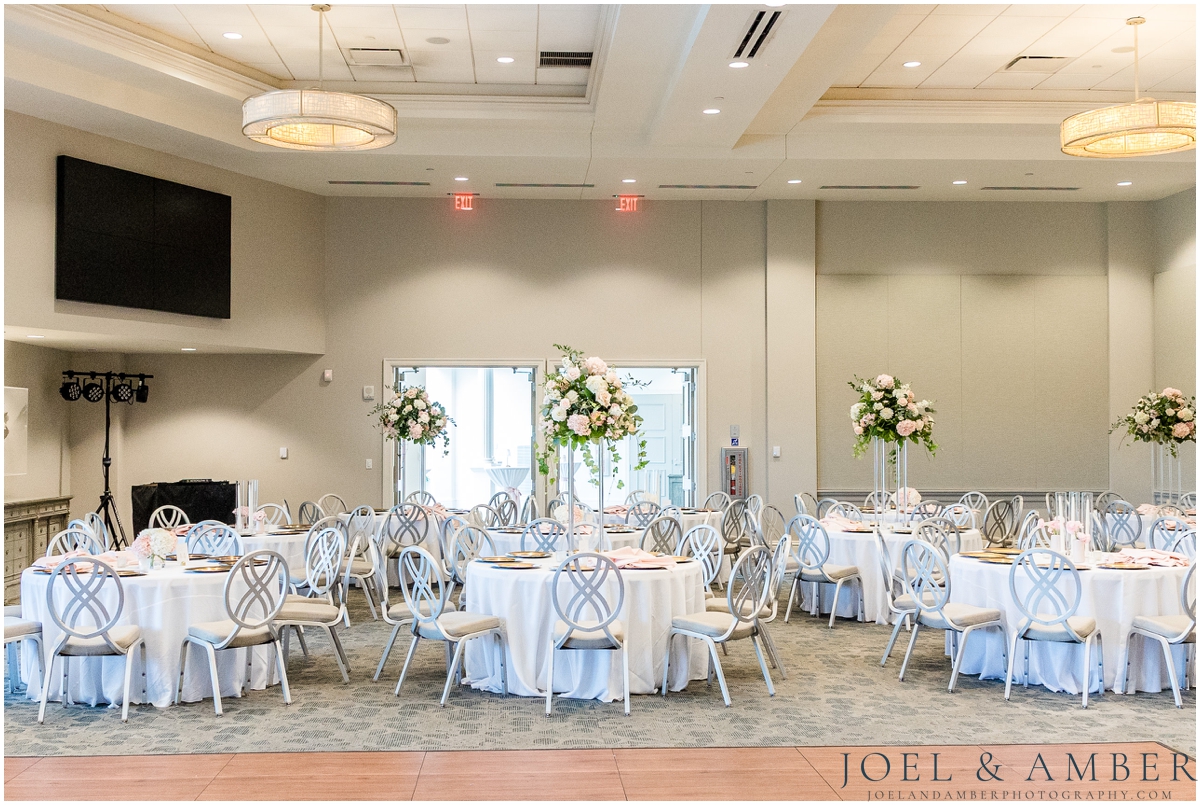 Summer Huntsville Botanical Garden Wedding