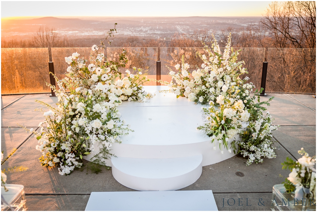 Blue and White Winter Burritt on the Mountain Wedding