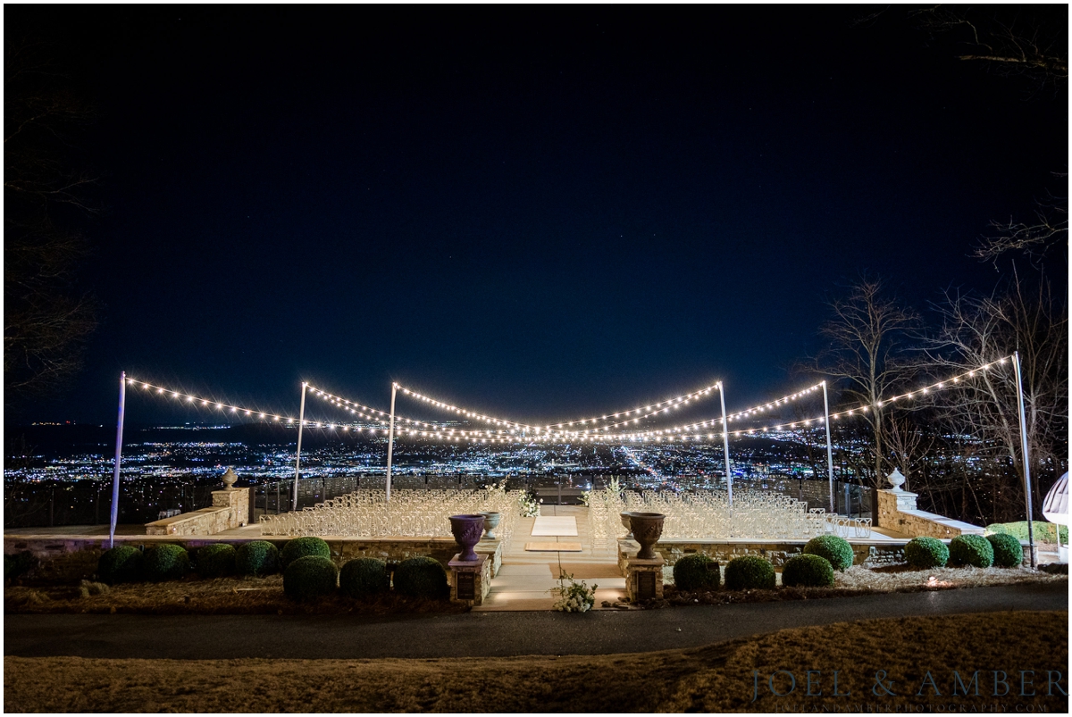 Blue and White Winter Burritt on the Mountain Wedding