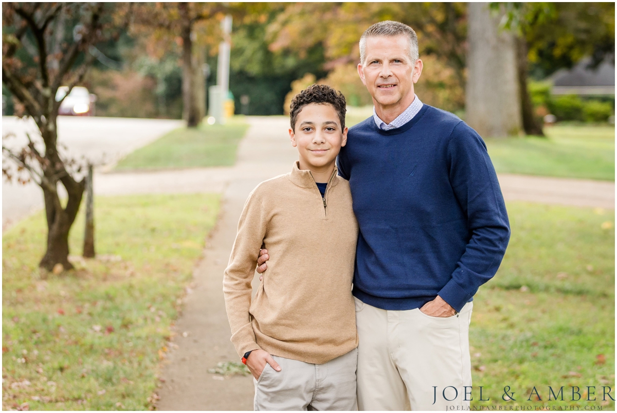 Downtown Twickenham district fall family mini sessions