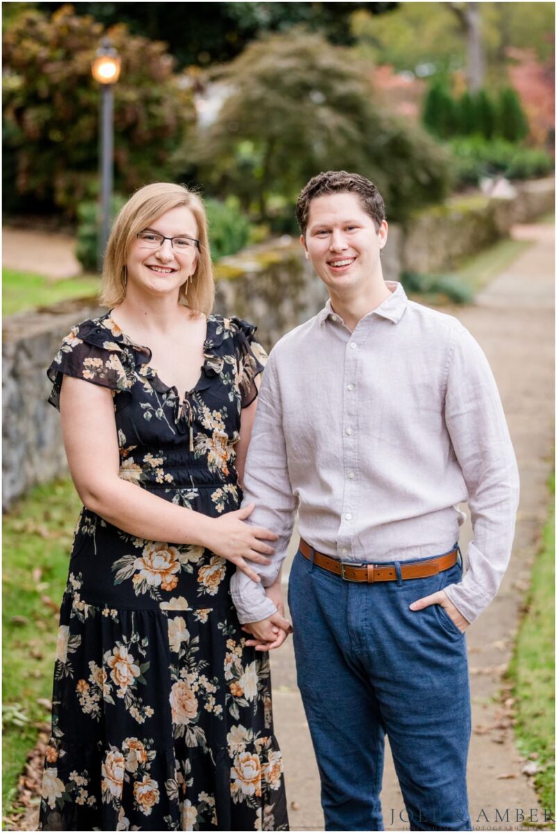 Downtown Twickenham district fall family mini sessions