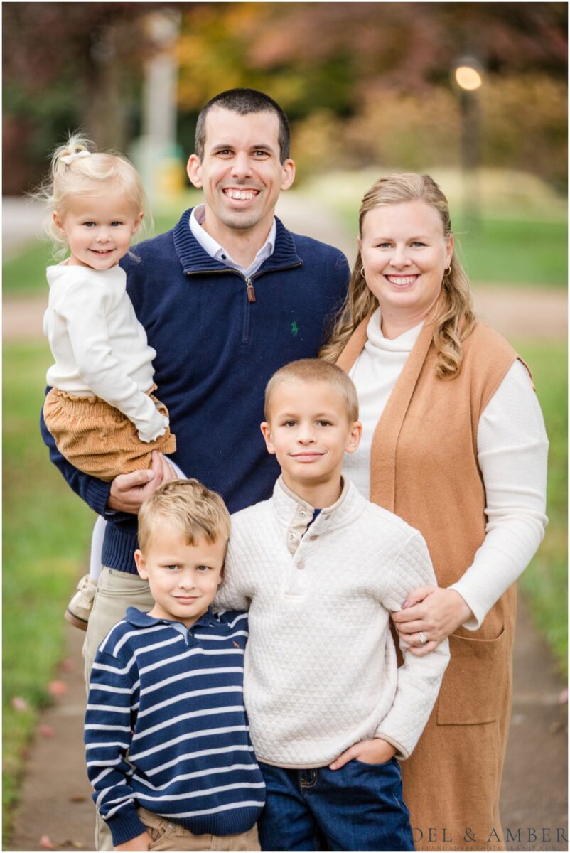 Downtown Twickenham district fall family mini sessions