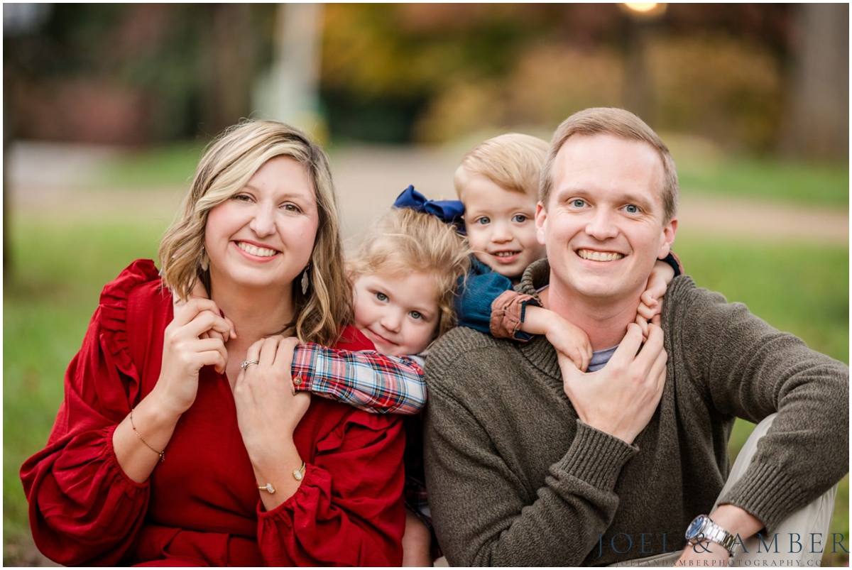 Downtown Twickenham district fall family mini sessions