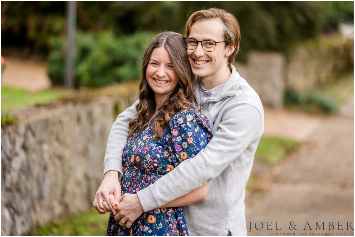 Downtown Twickenham district fall family mini sessions