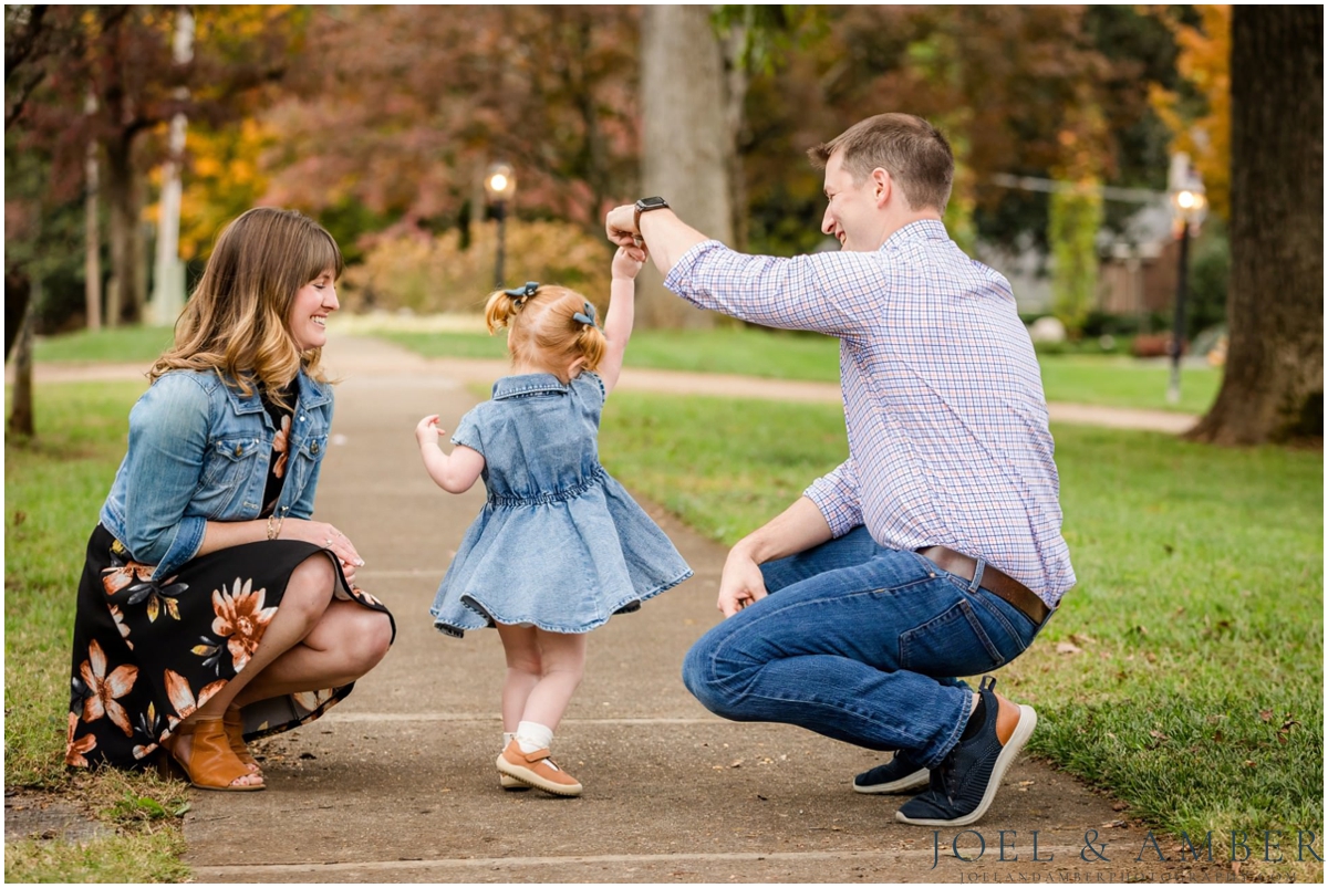 Downtown Twickenham district fall family mini sessions