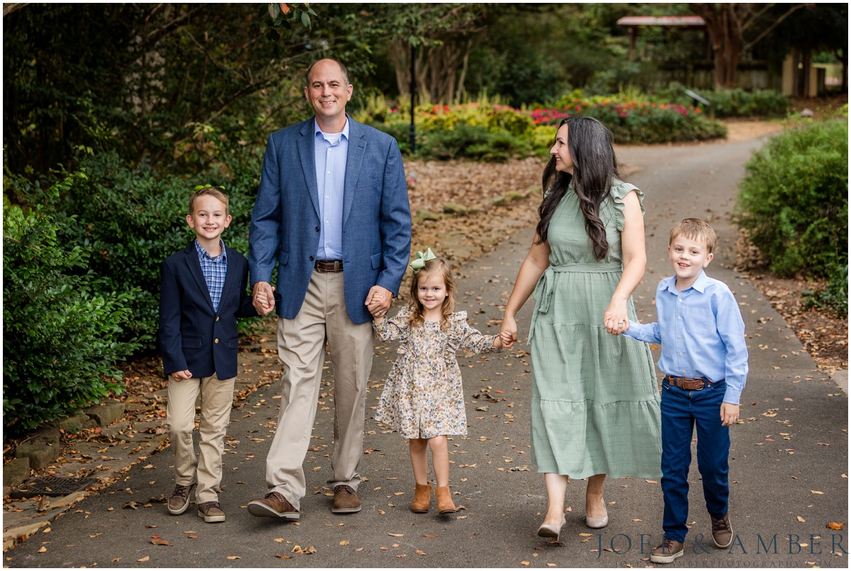 Huntsville Botanical Garden fall family mini session