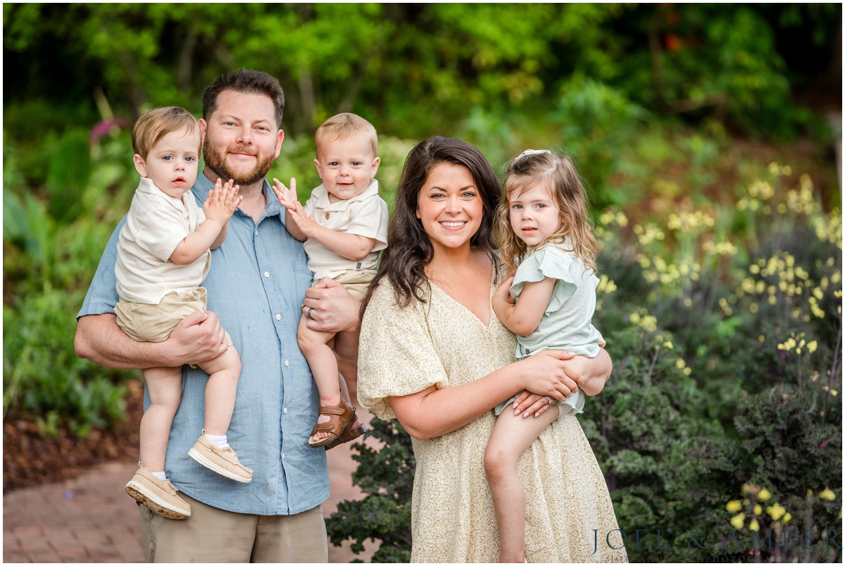 Family session at Huntsville Botanical Garden