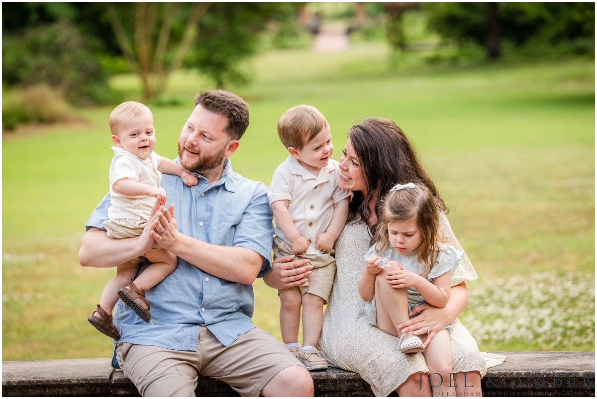Family session at Huntsville Botanical Garden