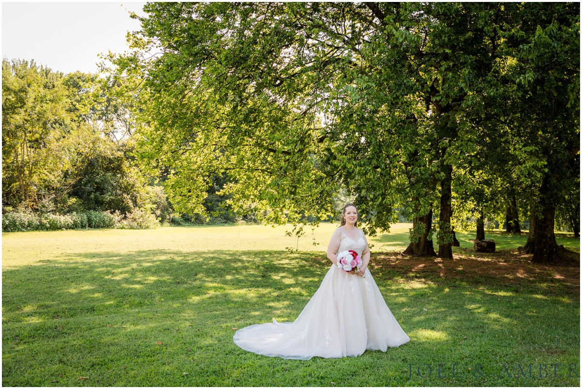St John the Baptist Catholic Church Wedding bride and groom portraits